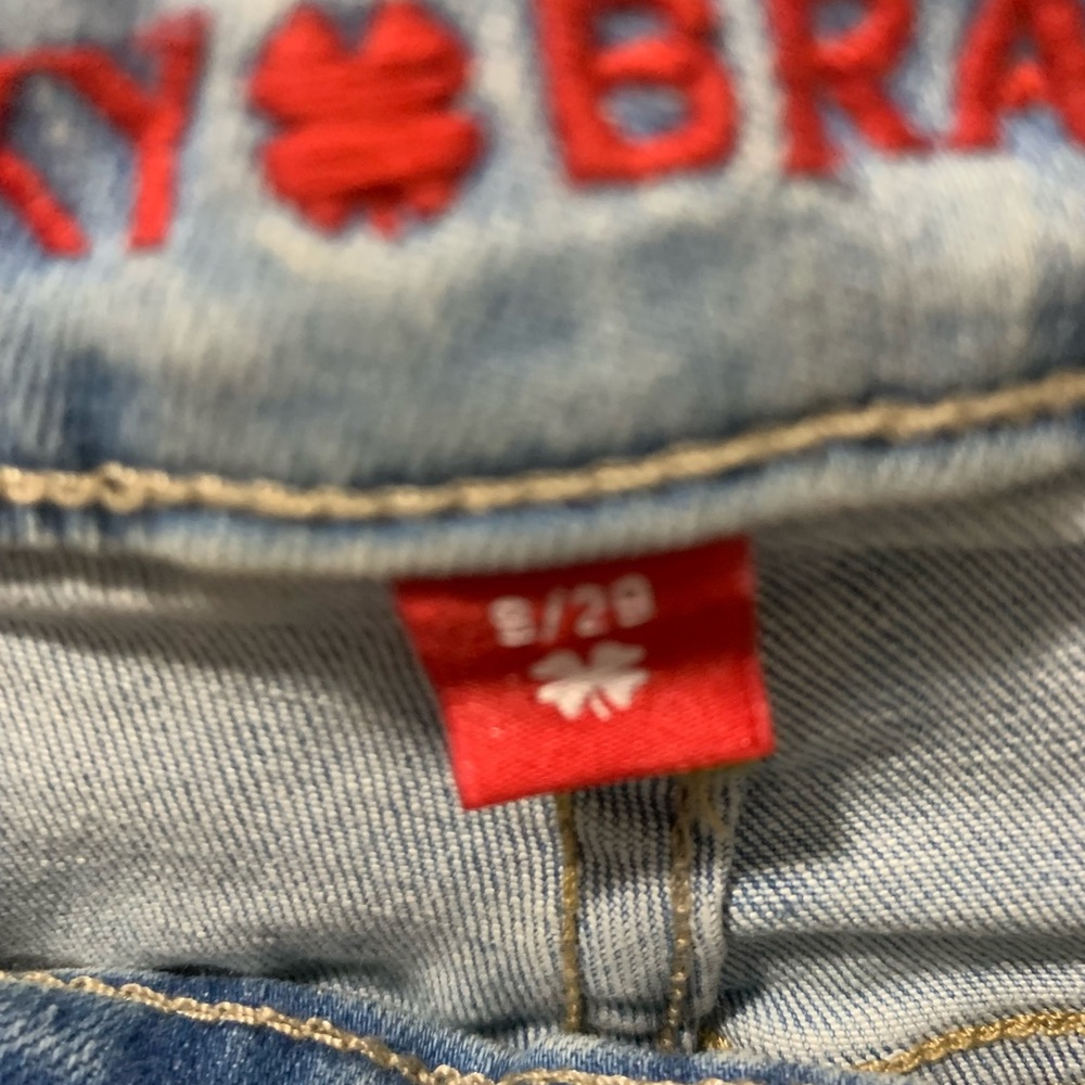 Lucky Brand Light Wash Women's Cropped Jeans - Picture 5 of 5